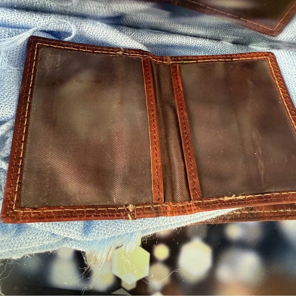 Fossil Brown Leather Wallet Bifold ID Window Men’s Classic Slim Style